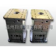 標準模架的結(jié)構(gòu)是怎樣的